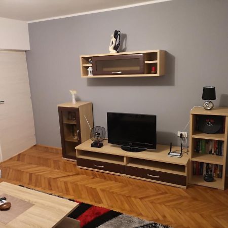 Tamy Appartement Pula Buitenkant foto