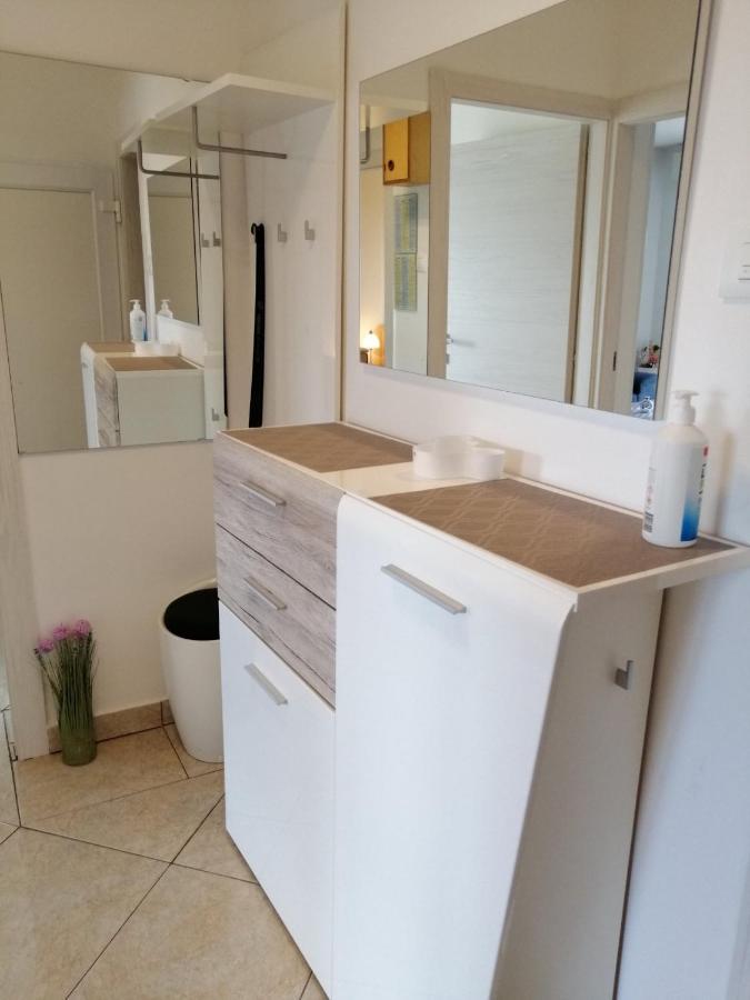 Tamy Appartement Pula Buitenkant foto