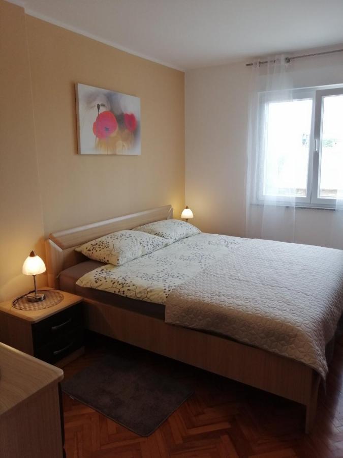 Tamy Appartement Pula Buitenkant foto
